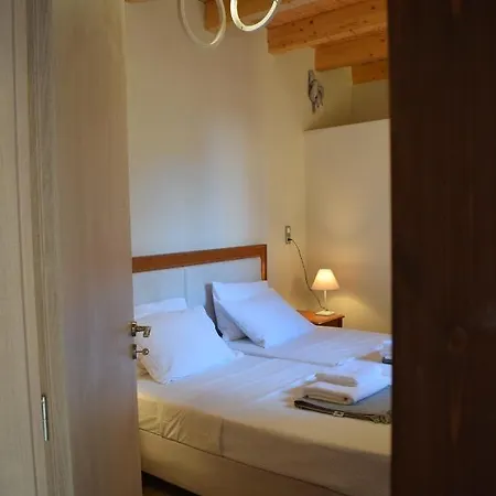 Appartement Mastoraki Alloggi *